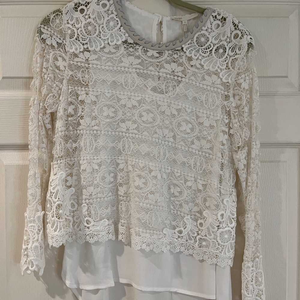 Maje NWT Ecru Lace Overlay Blouse with Suede Detailed Collar